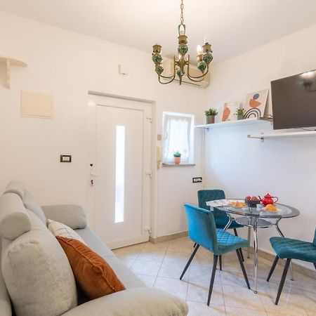 Secret Garden Apartment Πόρετς Εξωτερικό φωτογραφία