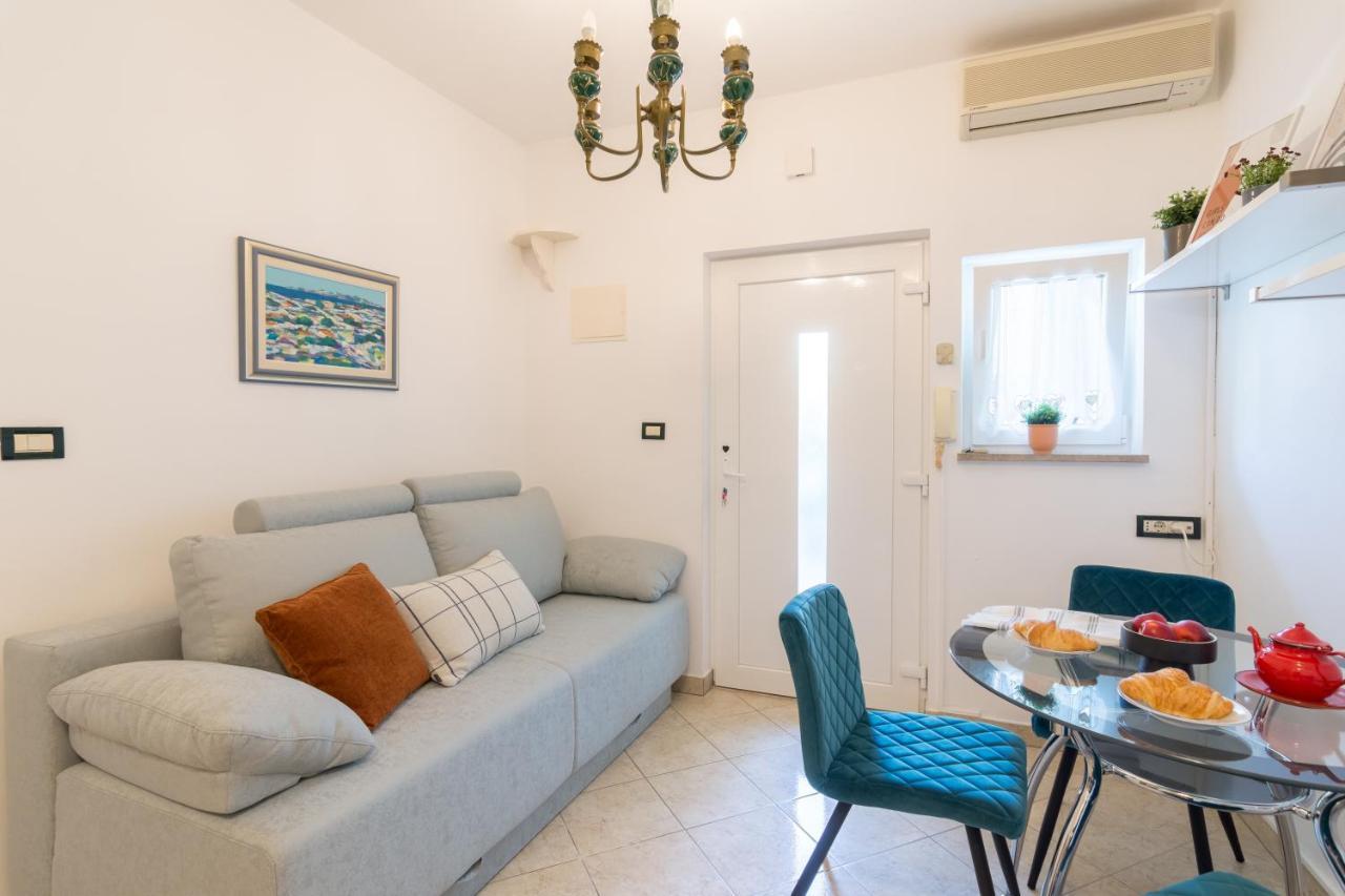 Secret Garden Apartment Πόρετς Εξωτερικό φωτογραφία